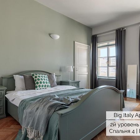 סנט פטרסבורג Duplex Italy Apartments מראה חיצוני תמונה