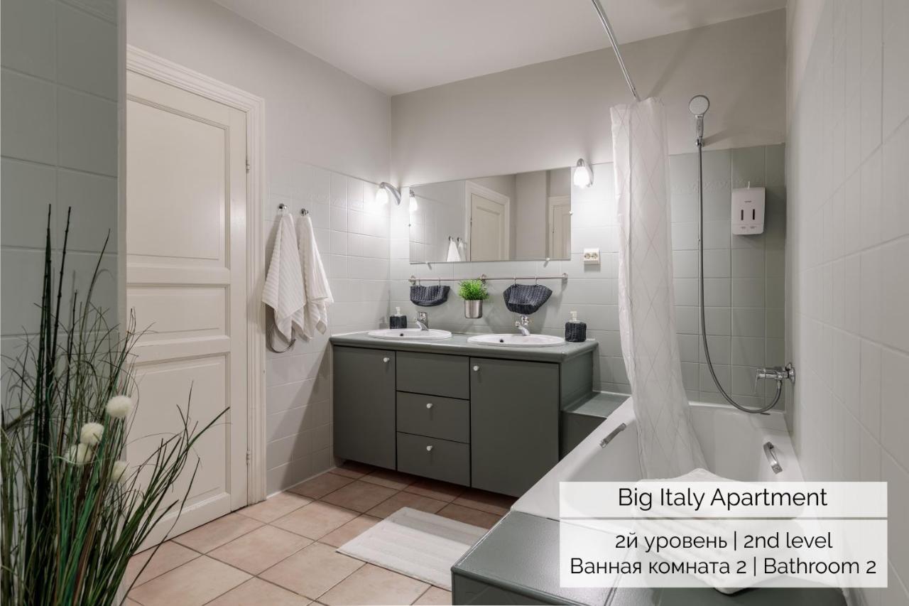 סנט פטרסבורג Duplex Italy Apartments מראה חיצוני תמונה